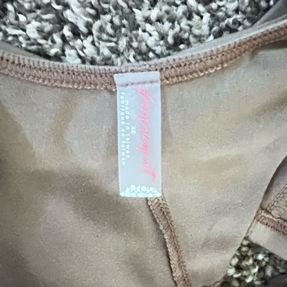 NWOT‎ Free People Movement Kindred Spirit Cami/Tank - Picture 5 of 9